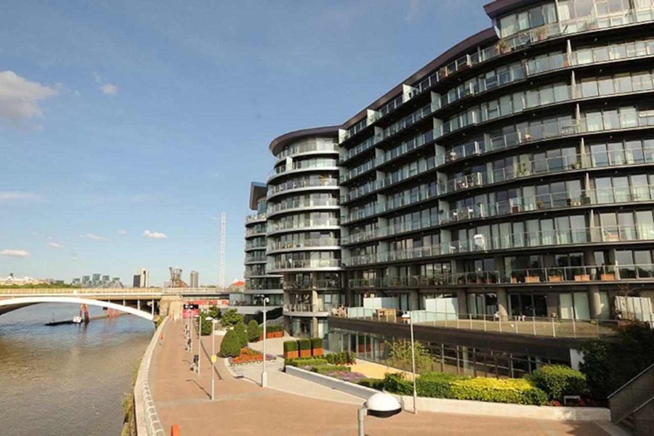 1 Bedroom In Chelsea Bridge Wharf London Bagian luar foto